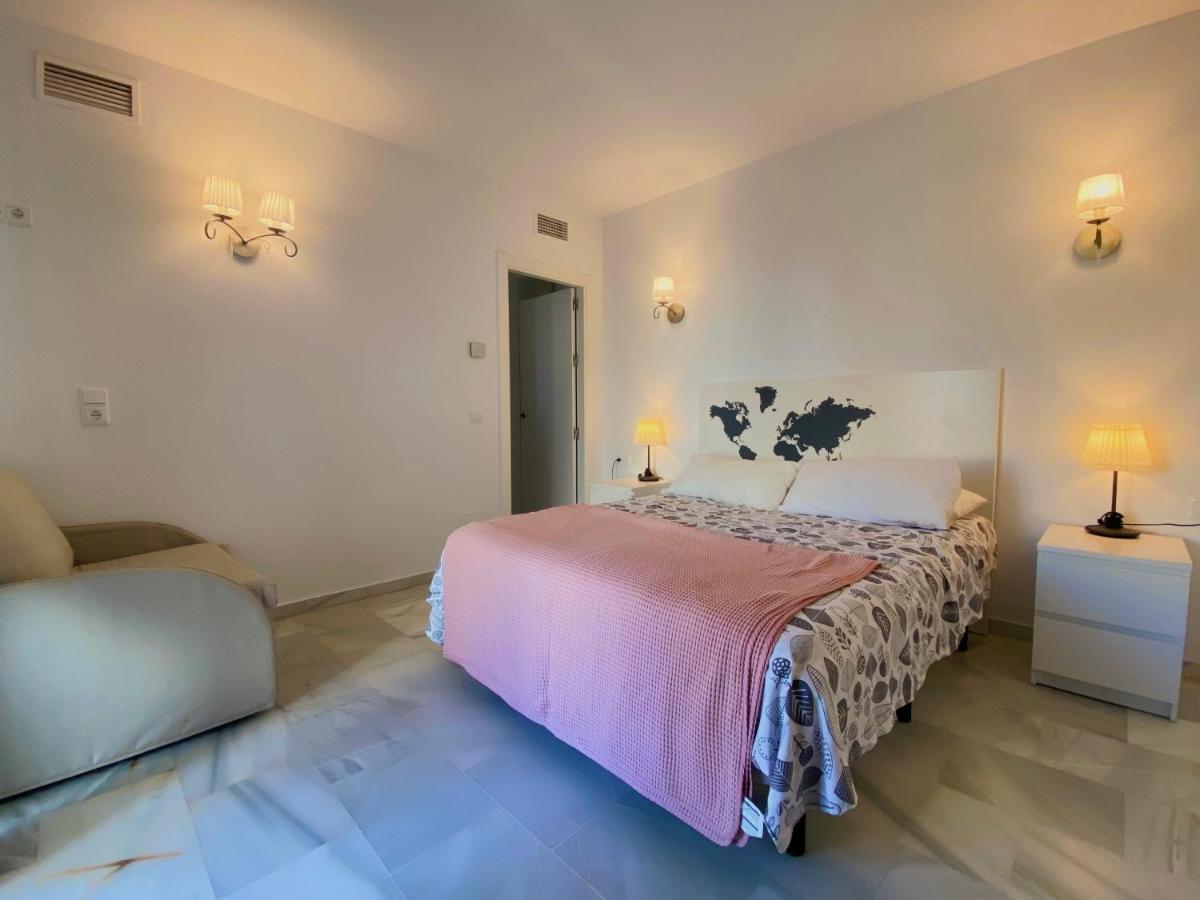 En La Carihuela-costa Del Sol Appartement *