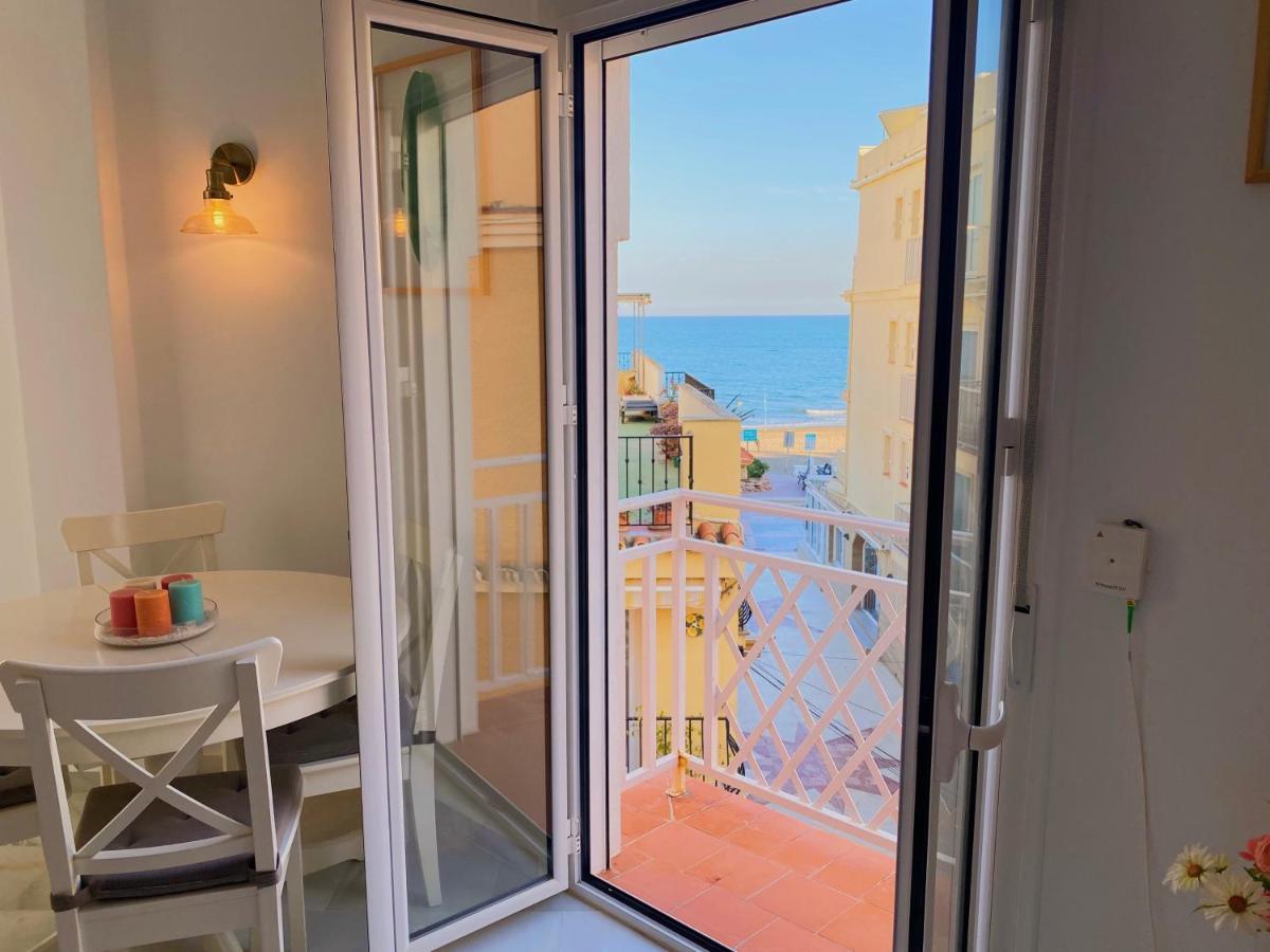 Appartement En La Carihuela-costa Del Sol *
